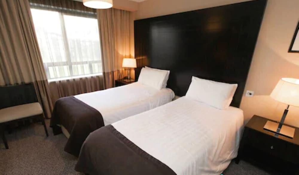 Shamrock Lodge Hotel Athlone Exteriör bild